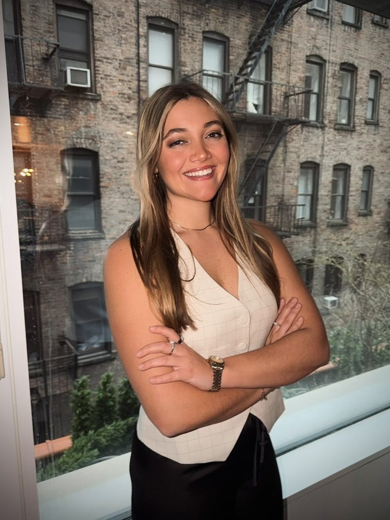 Julz Dunne portrait in NYC before Beyond Now Summit