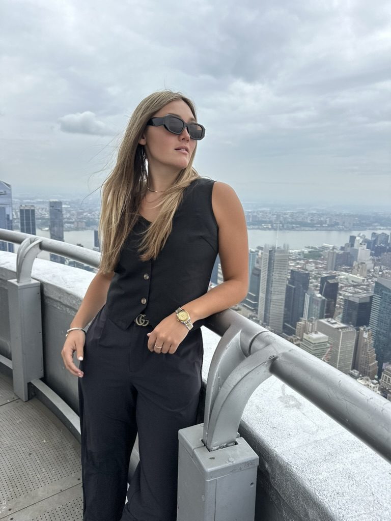 Julz Dunne in New York City with skyline